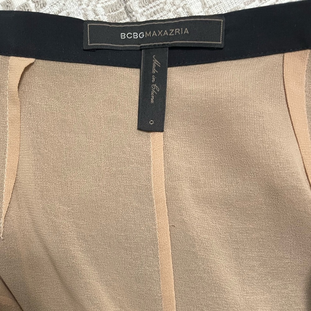 BCBGMAXAZRIA Rakel Lace Pleated Skirt - Picture 7 of 8